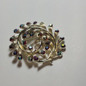 Rhodium Aurora Borealis Brooch great condition and is Antique unsigned